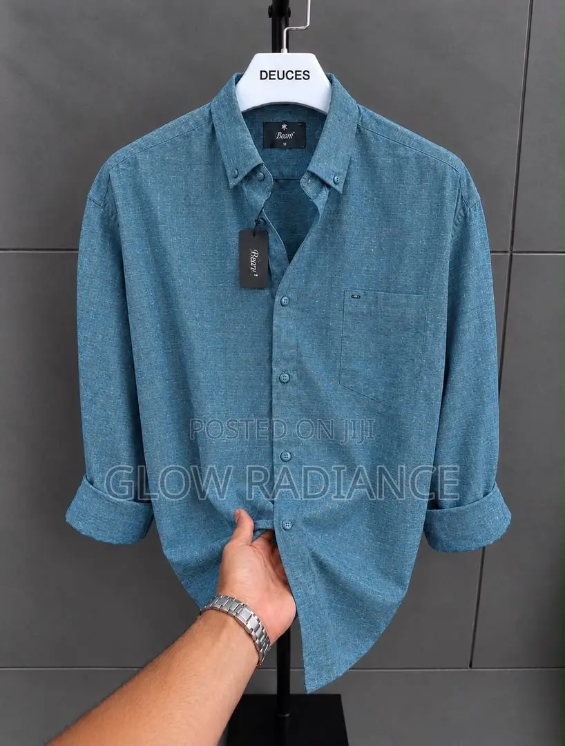 Men’s Textured Button Down Shirt