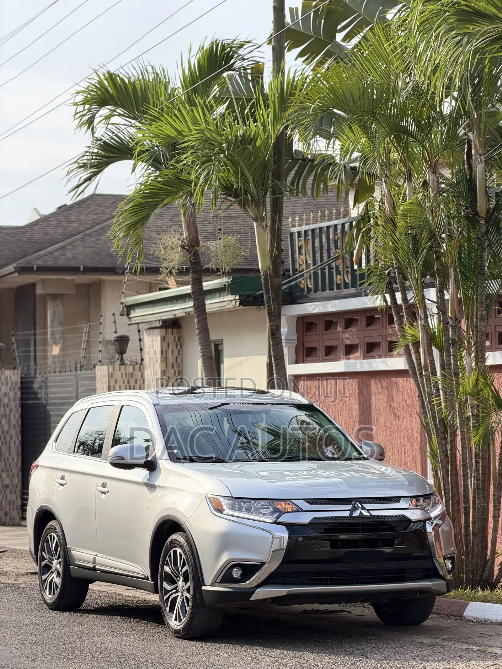 Mitsubishi Outlander 2.4 PHEV AWD 2018 Silver