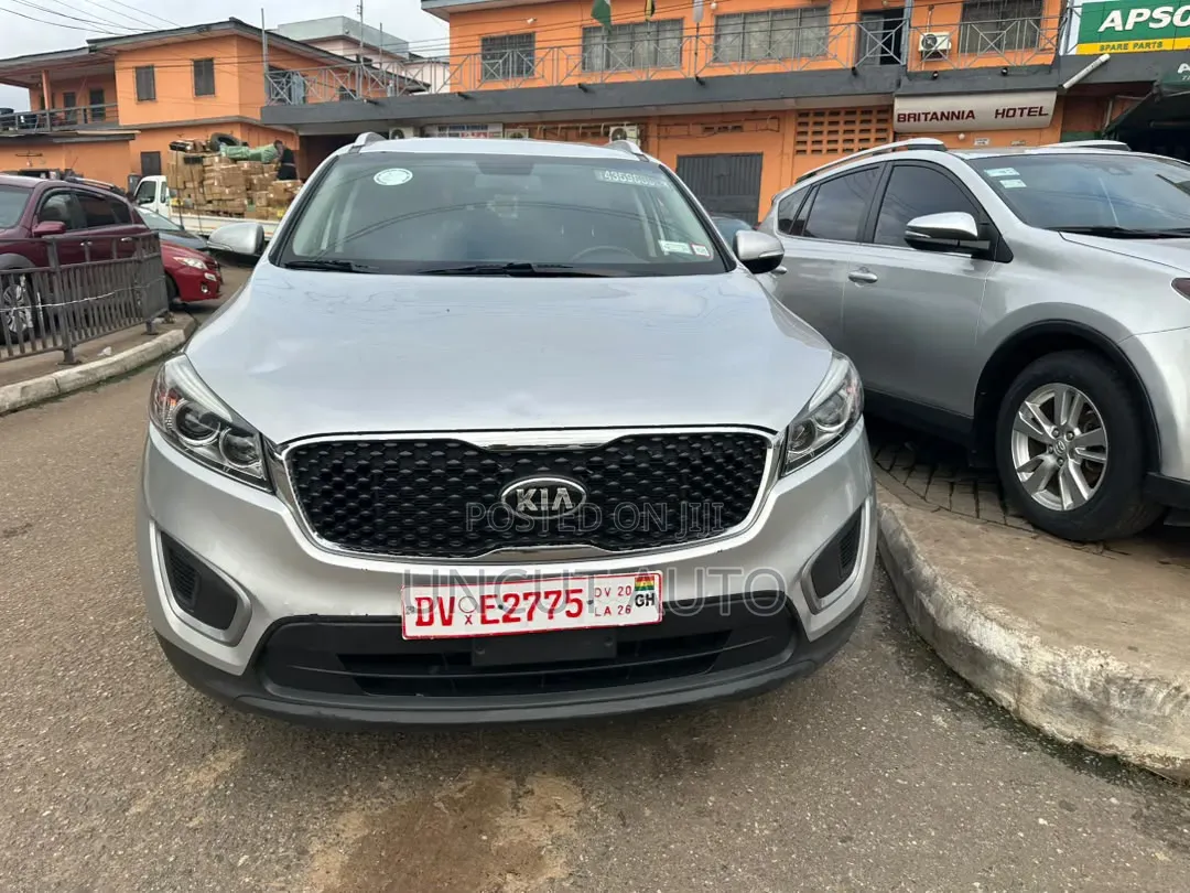 Kia Sorento 2017 Silver