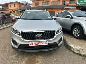 Kia Sorento 2017 Silver