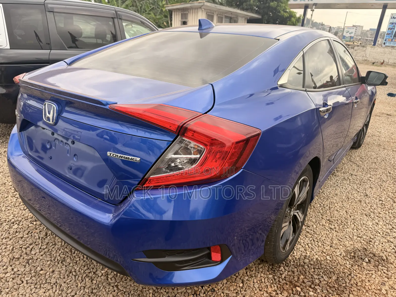 Honda Civic Touring 4dr Sedan (1.5L 4cyl) 2017 Blue