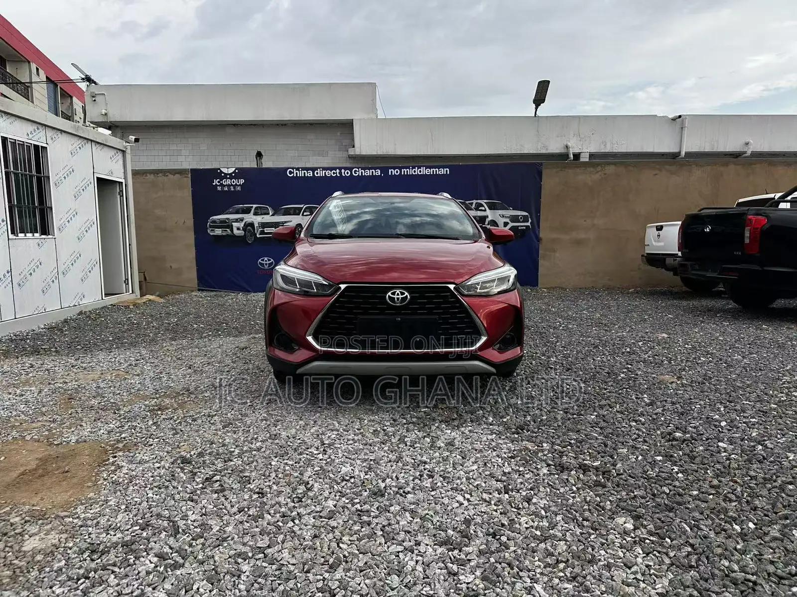 Toyota Yaris 2023 Red