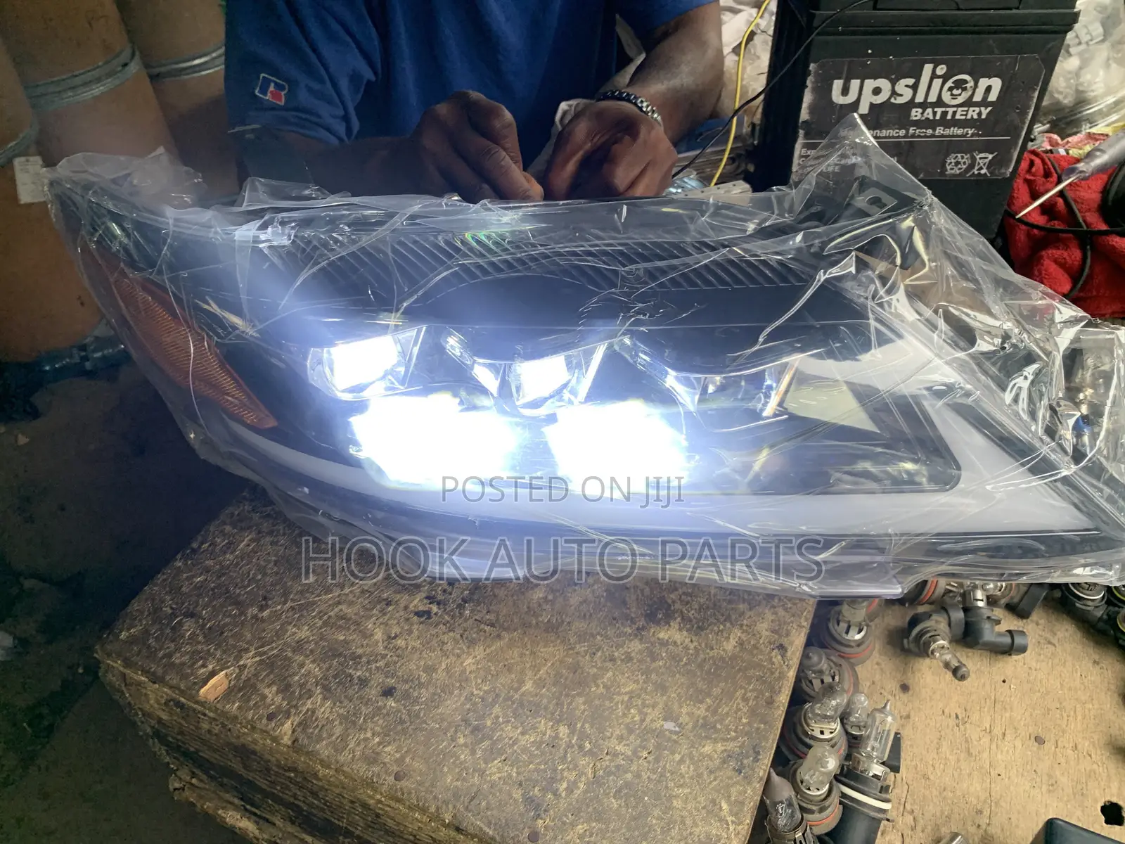 Toyota Camry 2007, 2008,2009, 2010 Spec LED Headlight Pair