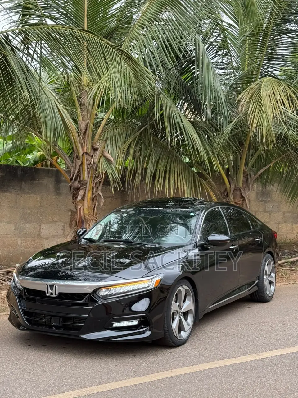 Honda Accord Touring 2.0T 2018 Black