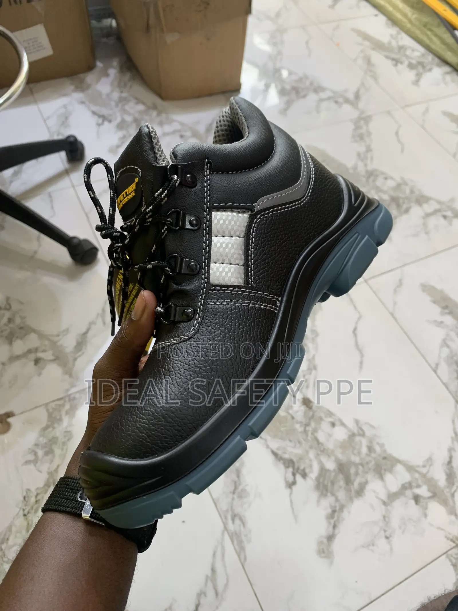 Heavy-Duty Industrial Safety Boots