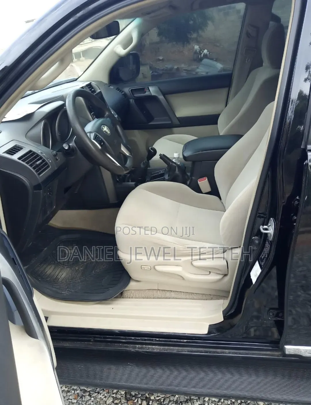 Toyota Land Cruiser Prado 2011 Black