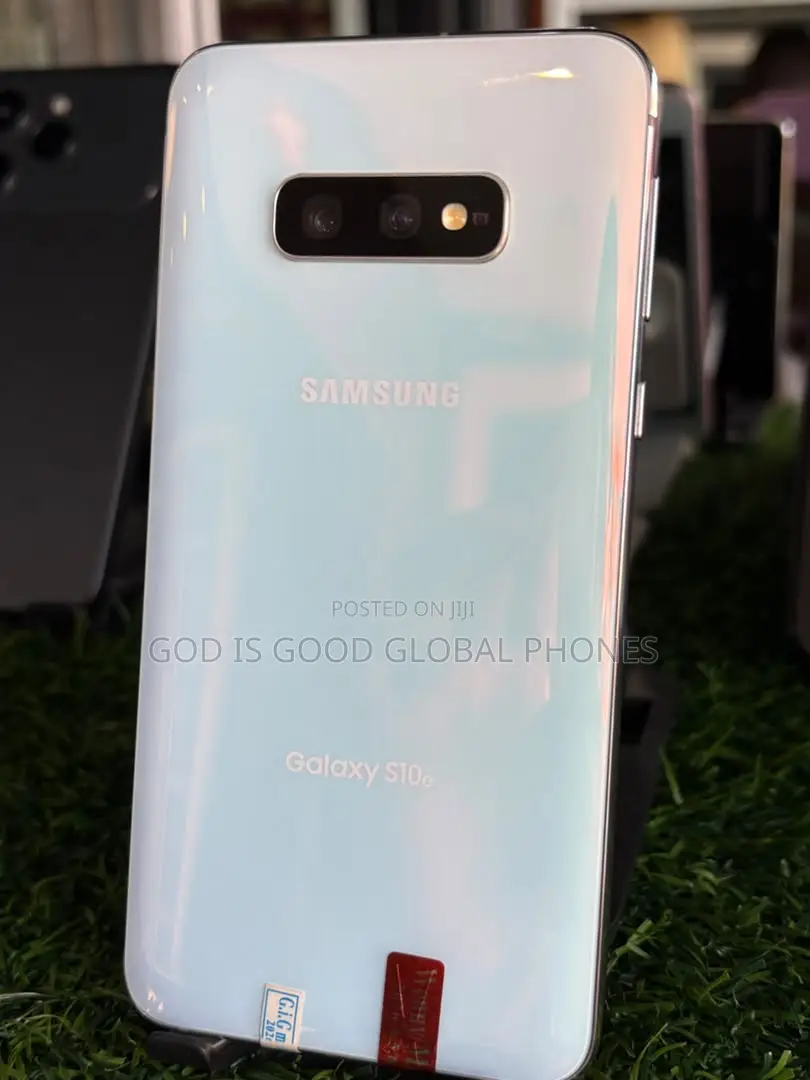 Samsung Galaxy S10e 256 GB White