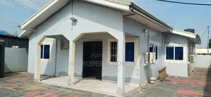 3bdrm House in Ola Achool Area for rent