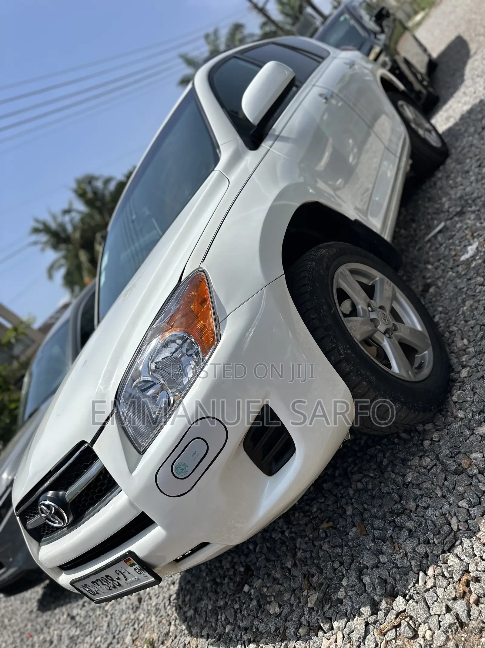 Toyota RAV4 LE AWD (2.5L 4cyl 6A) 2013 White