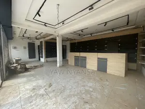 Shop for Rent at Leakside