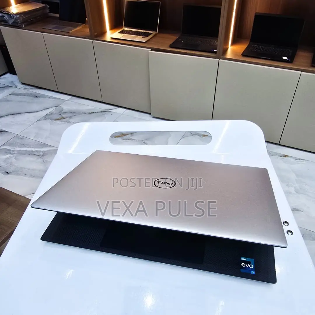 Laptop Dell XPS 15 9530 32GB Intel Core i7 SSD 1T