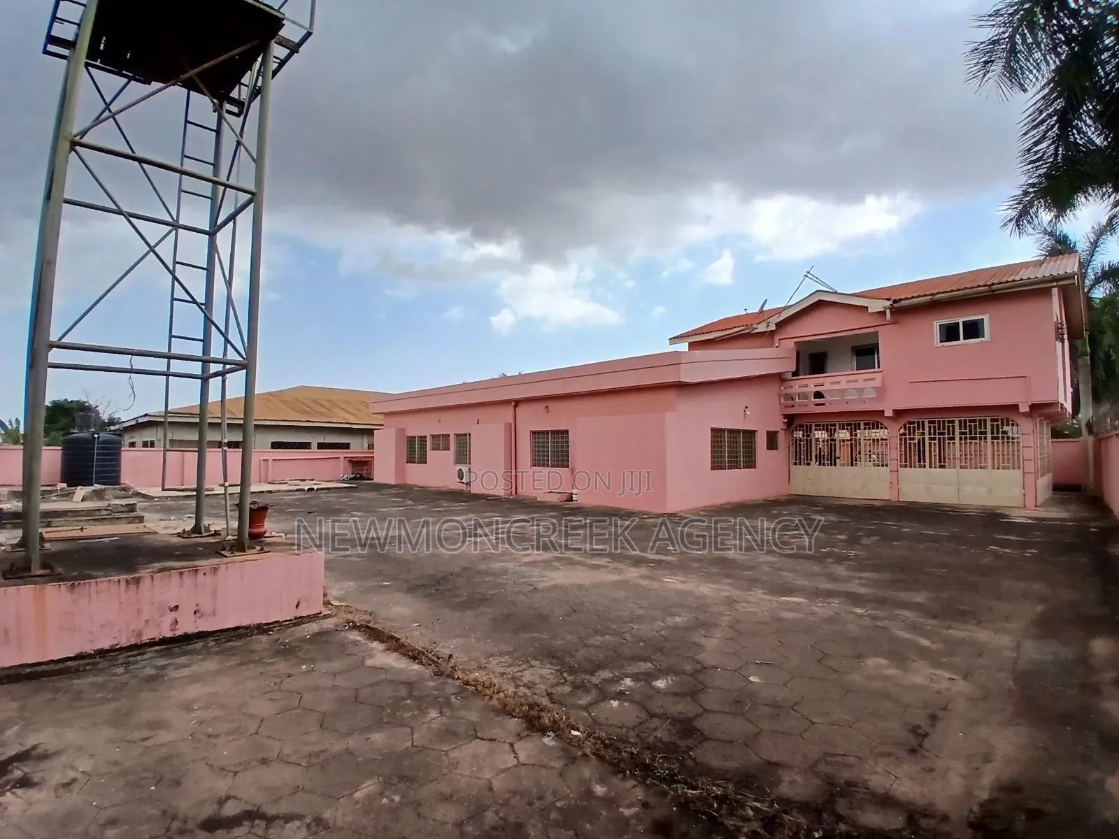 6bdrm Duplex in Fareham Melcolm, Frafraha for rent