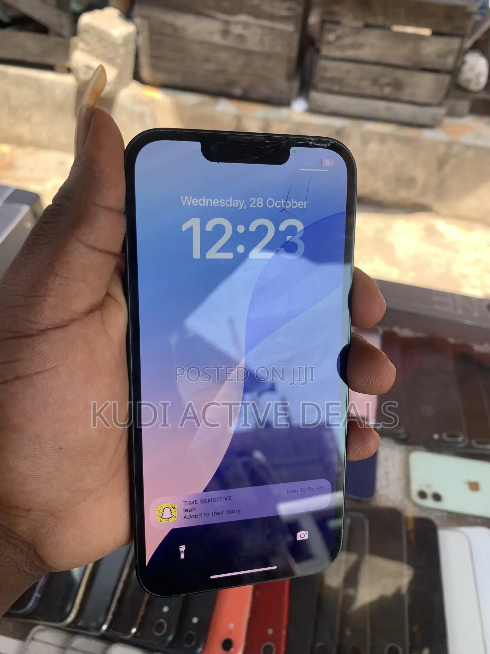 Apple iPhone 13 128 GB Green