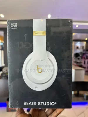 Beats by Dr. Dre Studio 3 Noise Canceling Headphones
