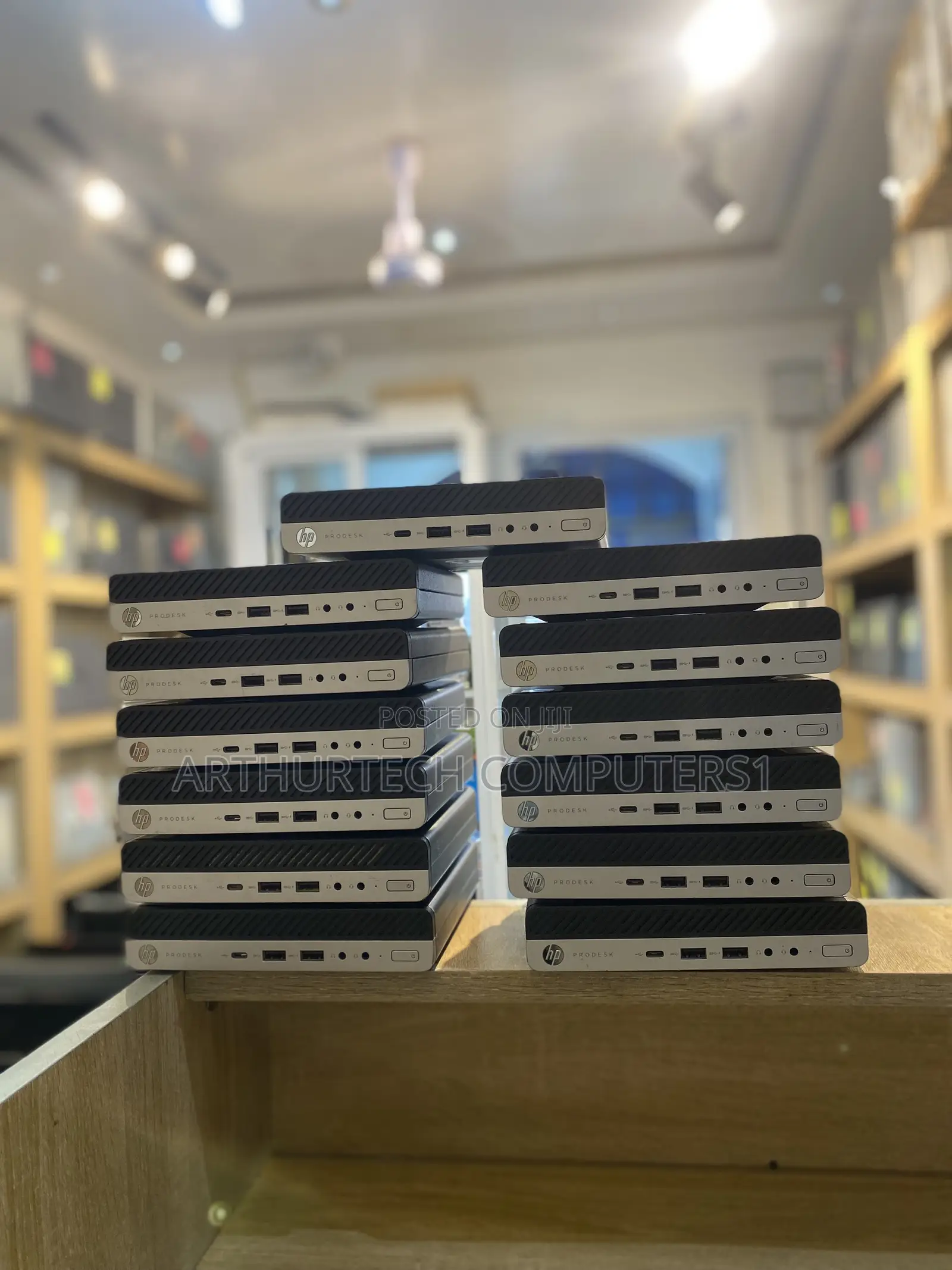Server 8GB Intel Core i7 SSD 256GB