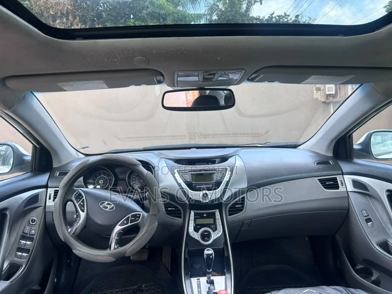 Hyundai Elantra Limited 2012 White