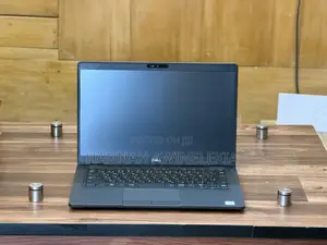 Laptop Dell Latitude 5300 8GB Intel Core i7 SSD 256GB
