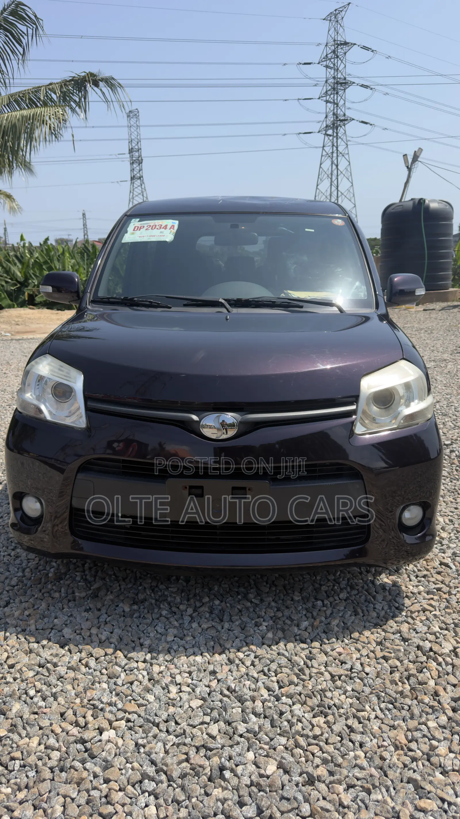 Toyota Sienta 1.5 AWD 2012 Brown