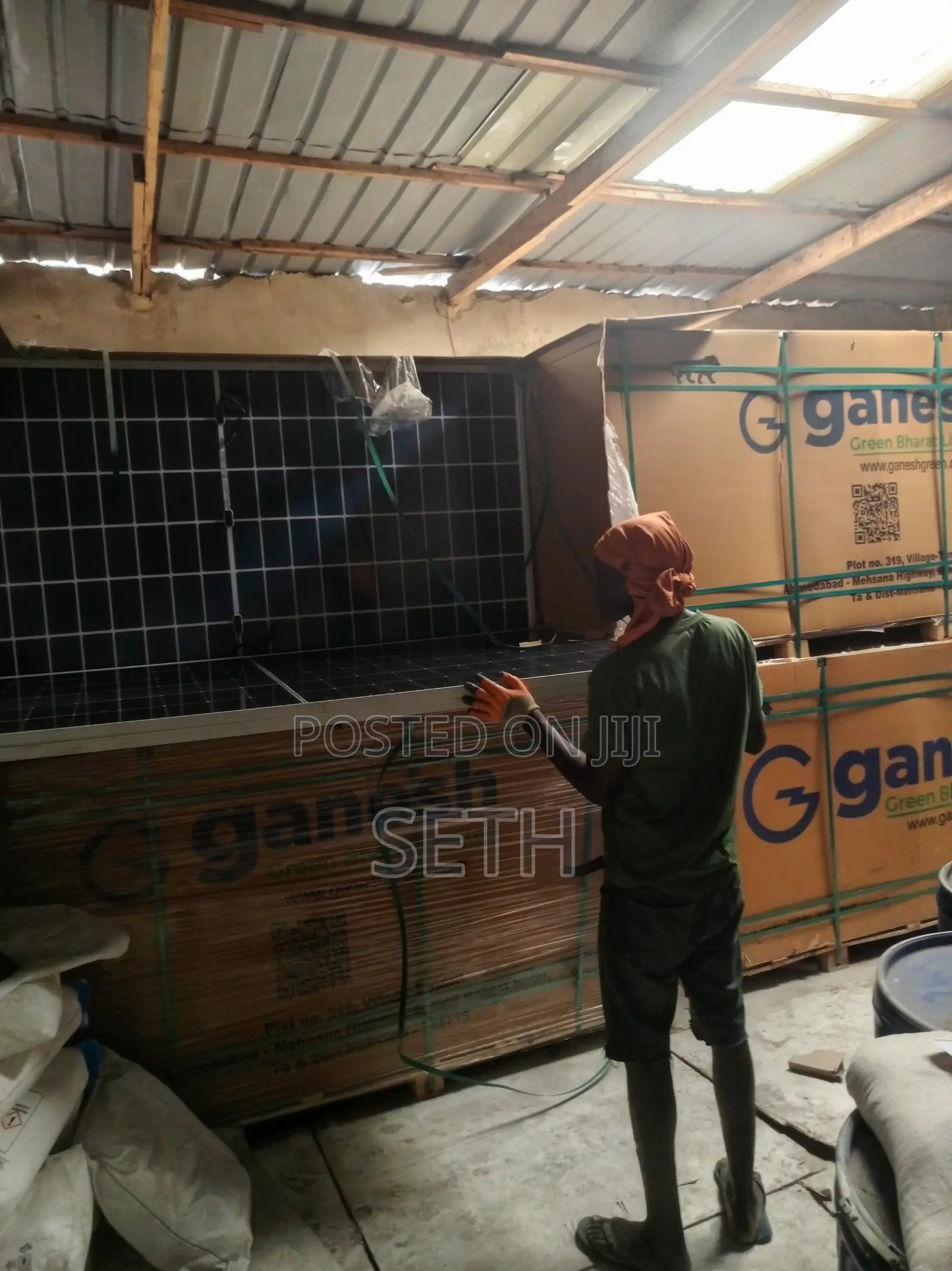 630w Bifacial Solar Panels