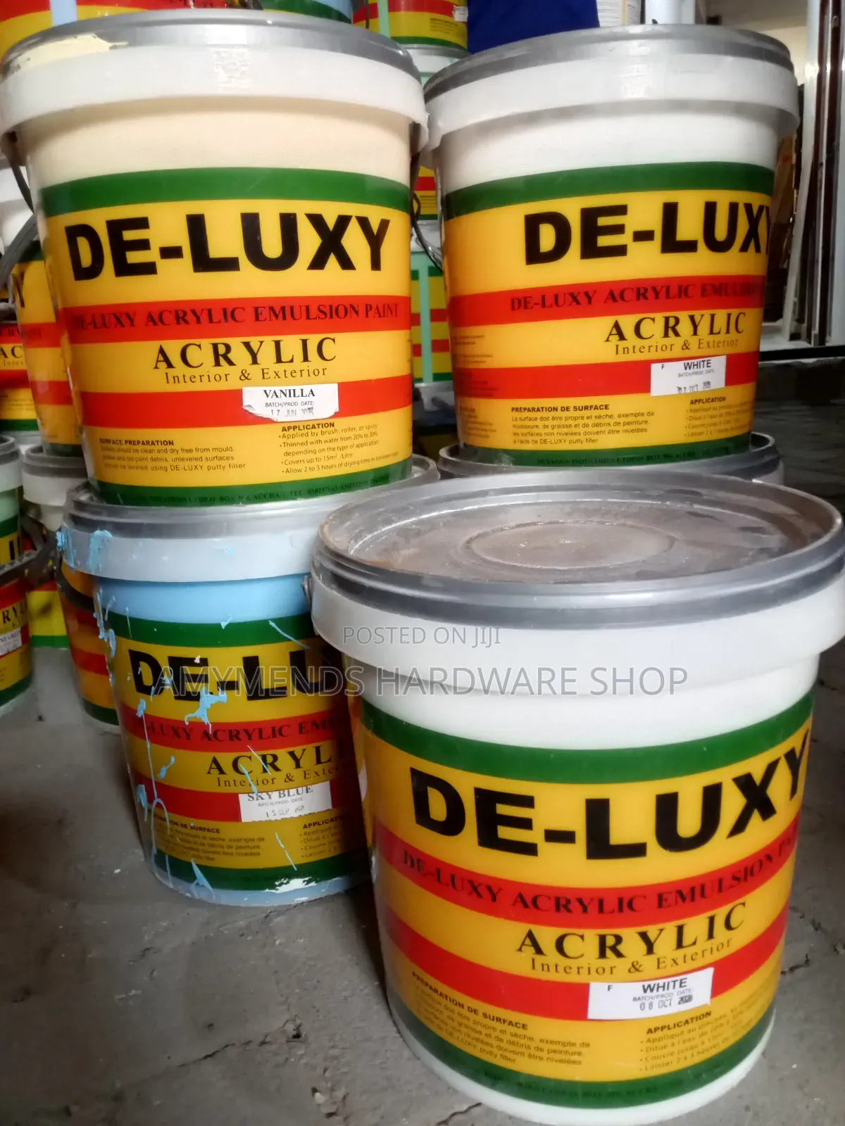 De-Luxy Acrylic Emulsion Paint