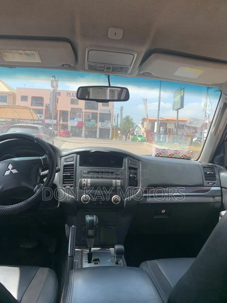 Mitsubishi Pajero 2011 Black