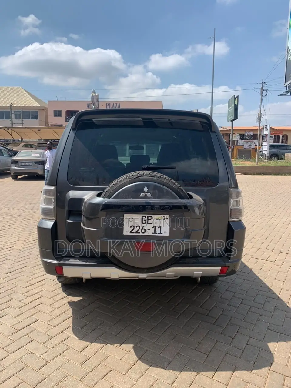 Mitsubishi Pajero 2011 Black