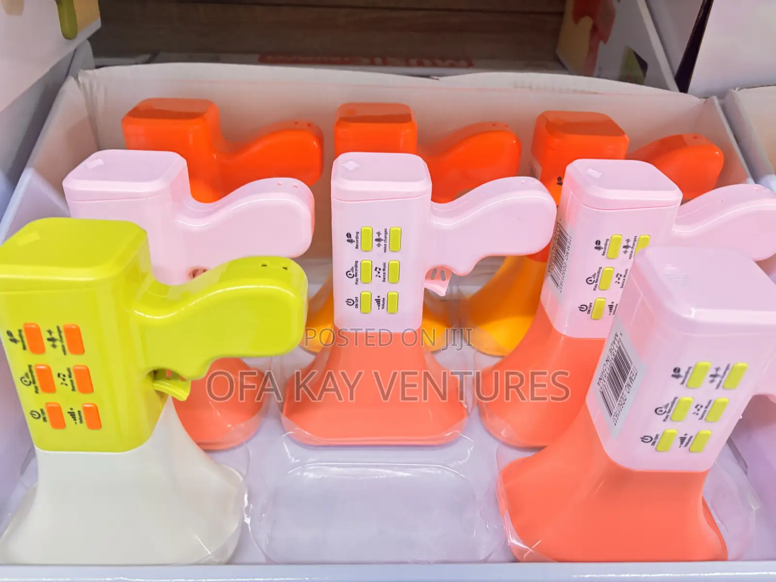 Kids Megaphones for Taking and Melodies