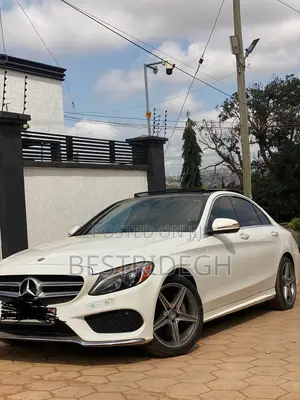 Mercedes-Benz C300 Luxury 4Matic Sedan AWD (2.0L 4cyl 7A) 2016 White