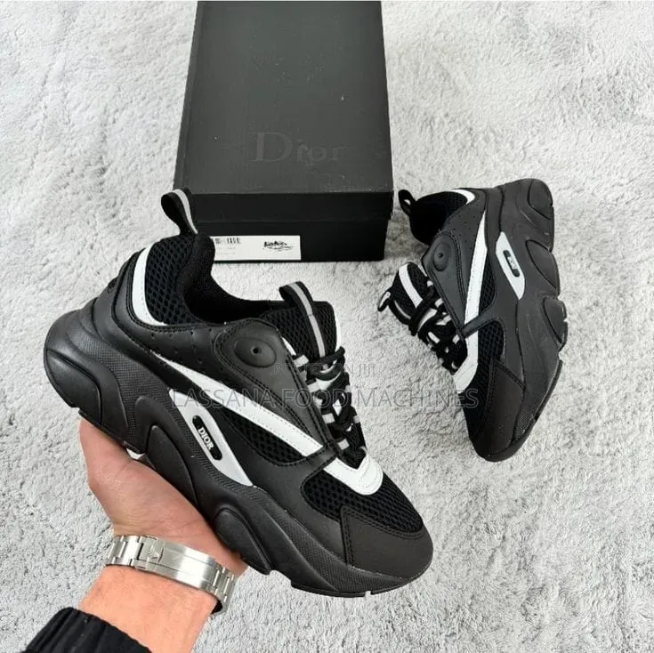 Unisex Sneakers