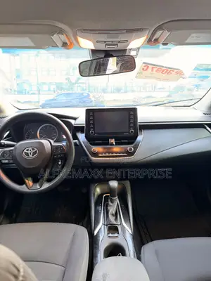 Toyota Corolla LE 2021 Gray
