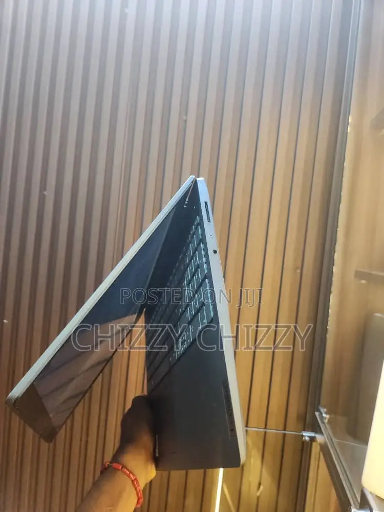 Laptop Lenovo 4GB Intel Celeron HDD 1T
