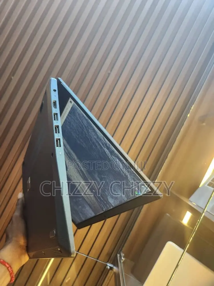 Laptop Lenovo 4GB Intel Celeron HDD 1T