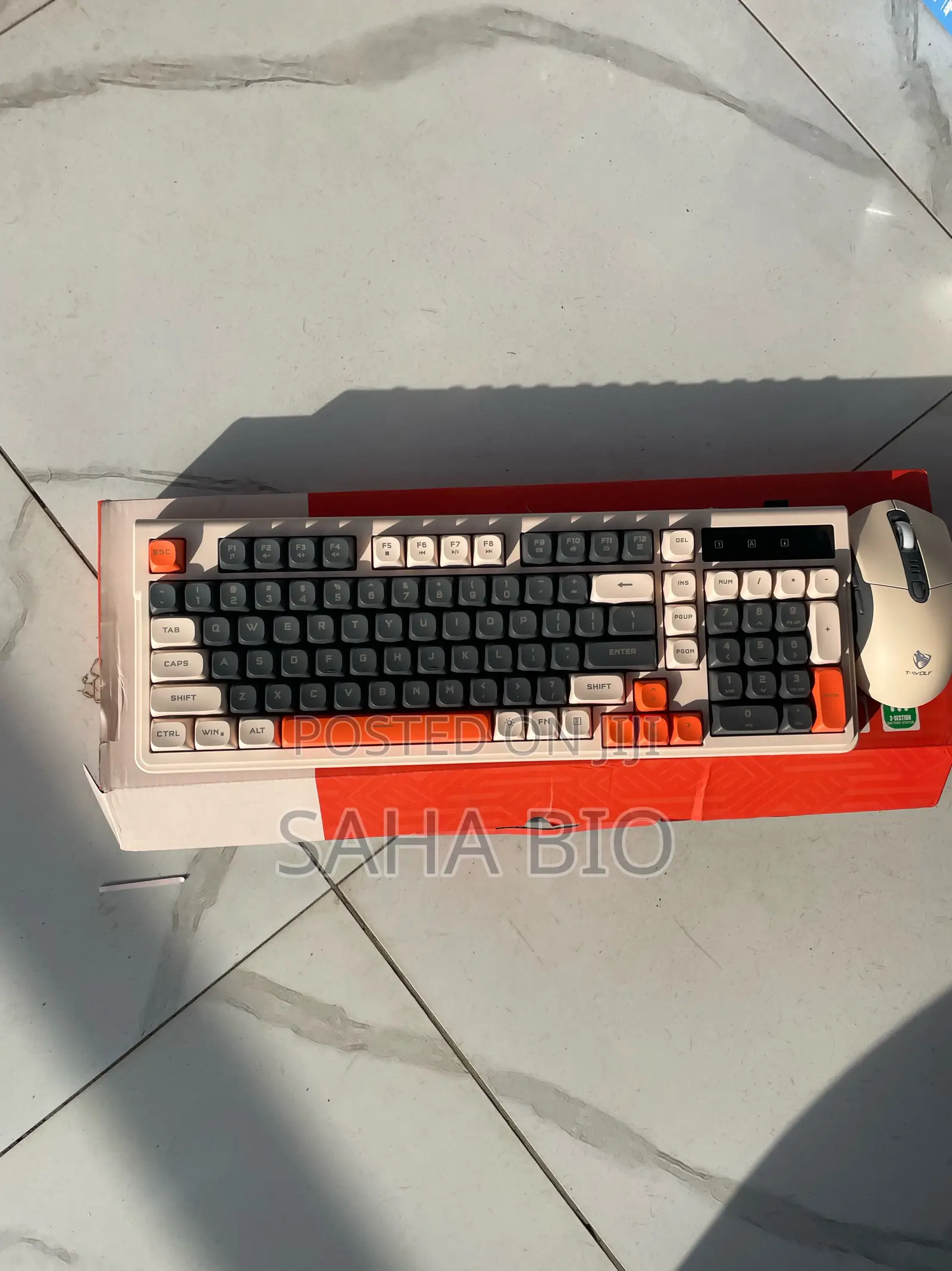 Wireless Gaming Keyboard and Mouse