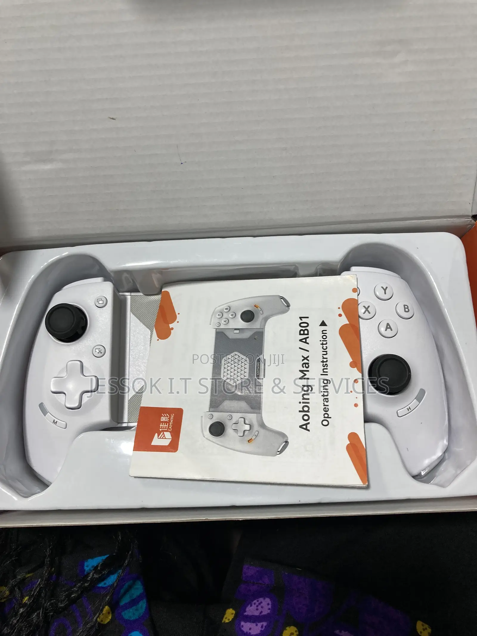 Type C Game Controller for Android iPhone and Computer AB01