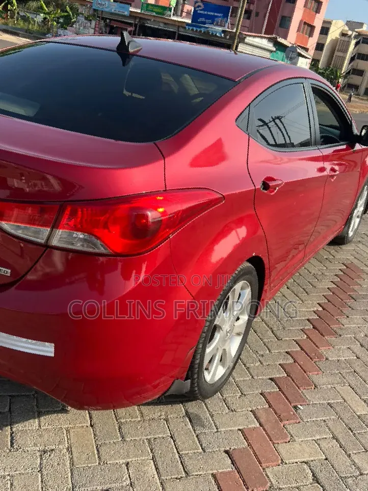 Hyundai Elantra GLS Sedan FWD (1.8L 4cyl 6M) 2013 Red