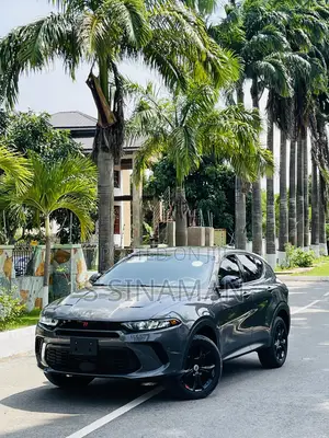 Dodge Hornet GT Plus AWD 2024 Gold