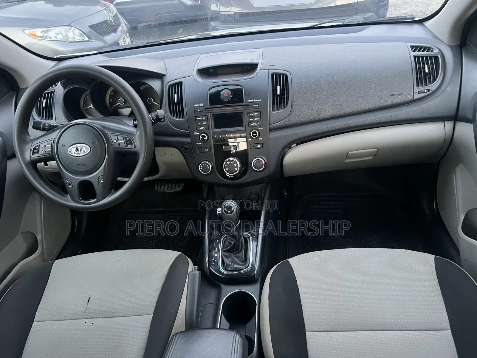 Kia Forte 2010 Silver