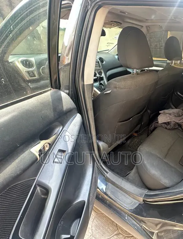 Pontiac Vibe 2010 Black