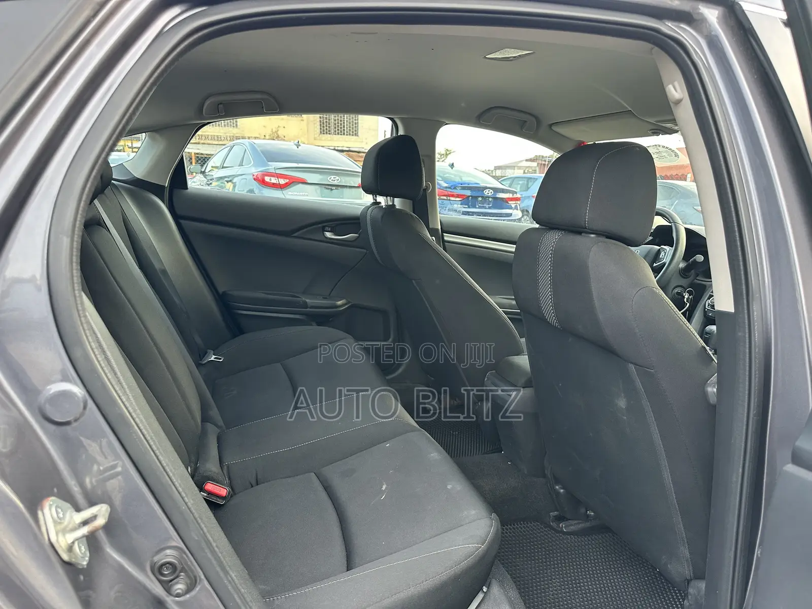 Honda Civic 2020 Gray