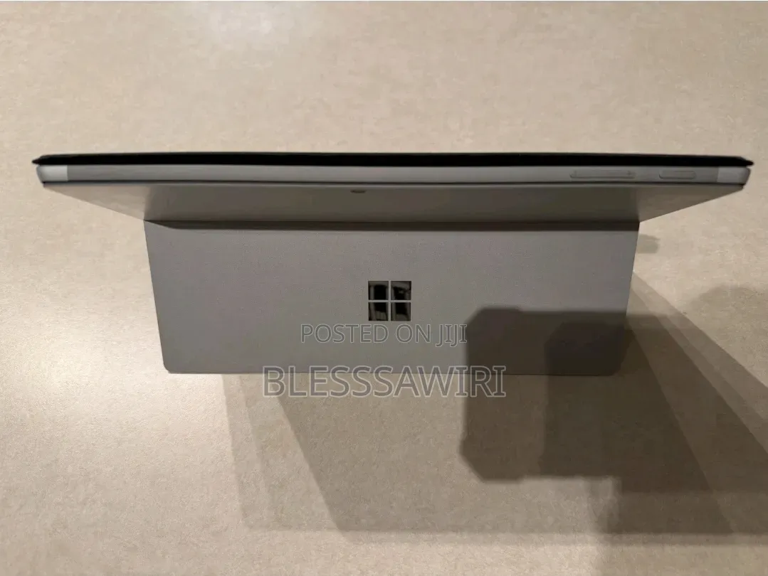 Laptop Microsoft Surface Pro 5 4GB Intel Core i5 SSD 128GB