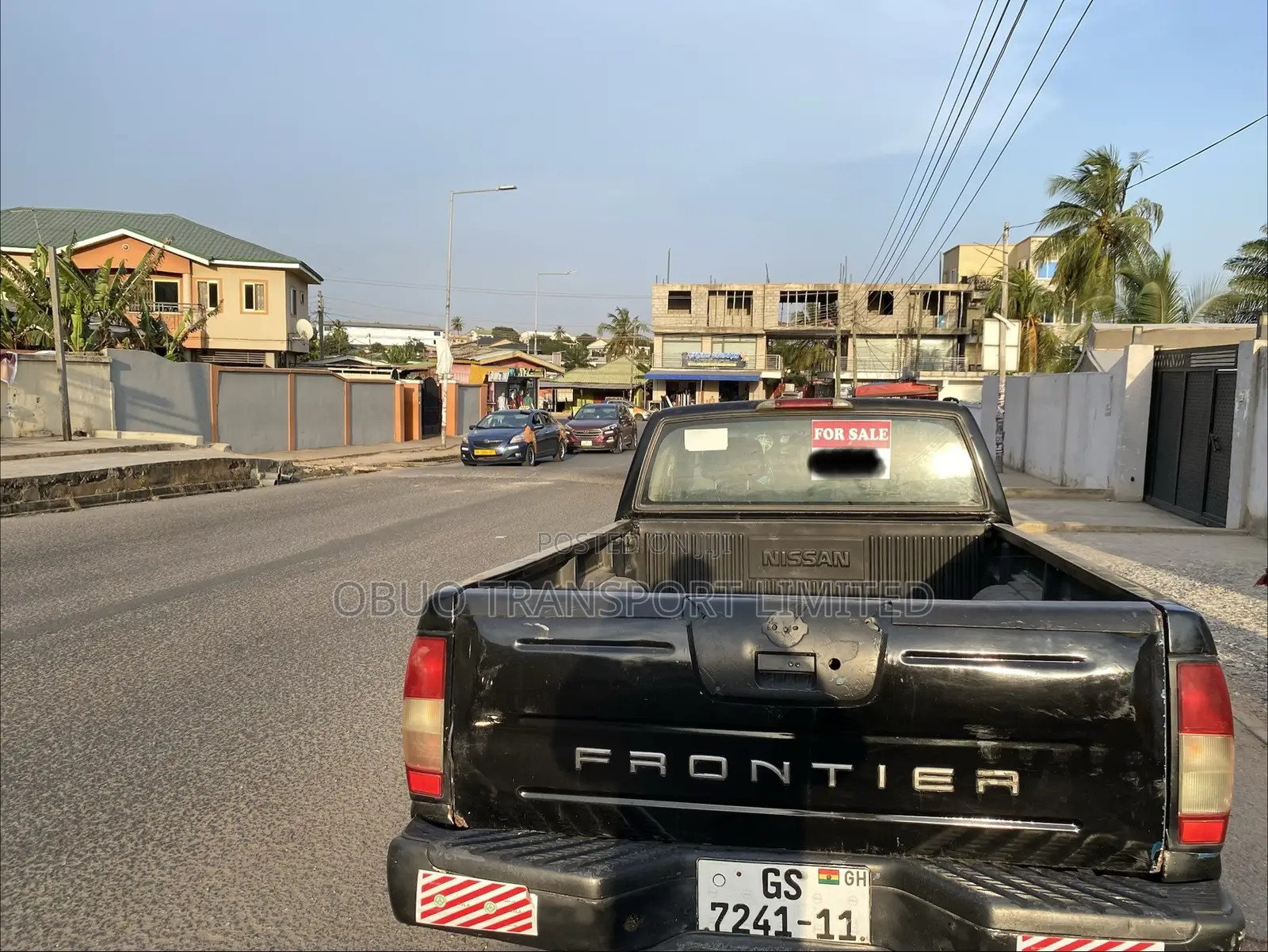 Nissan Frontier 2004 Black