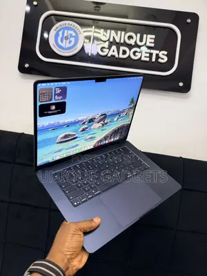Laptop Apple MacBook Air 2026 M5 16GB Apple M5 SSD 512GB
