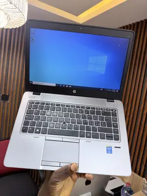 Laptop HP EliteBook 840 G2 8GB Intel Core i5 HDD 500GB