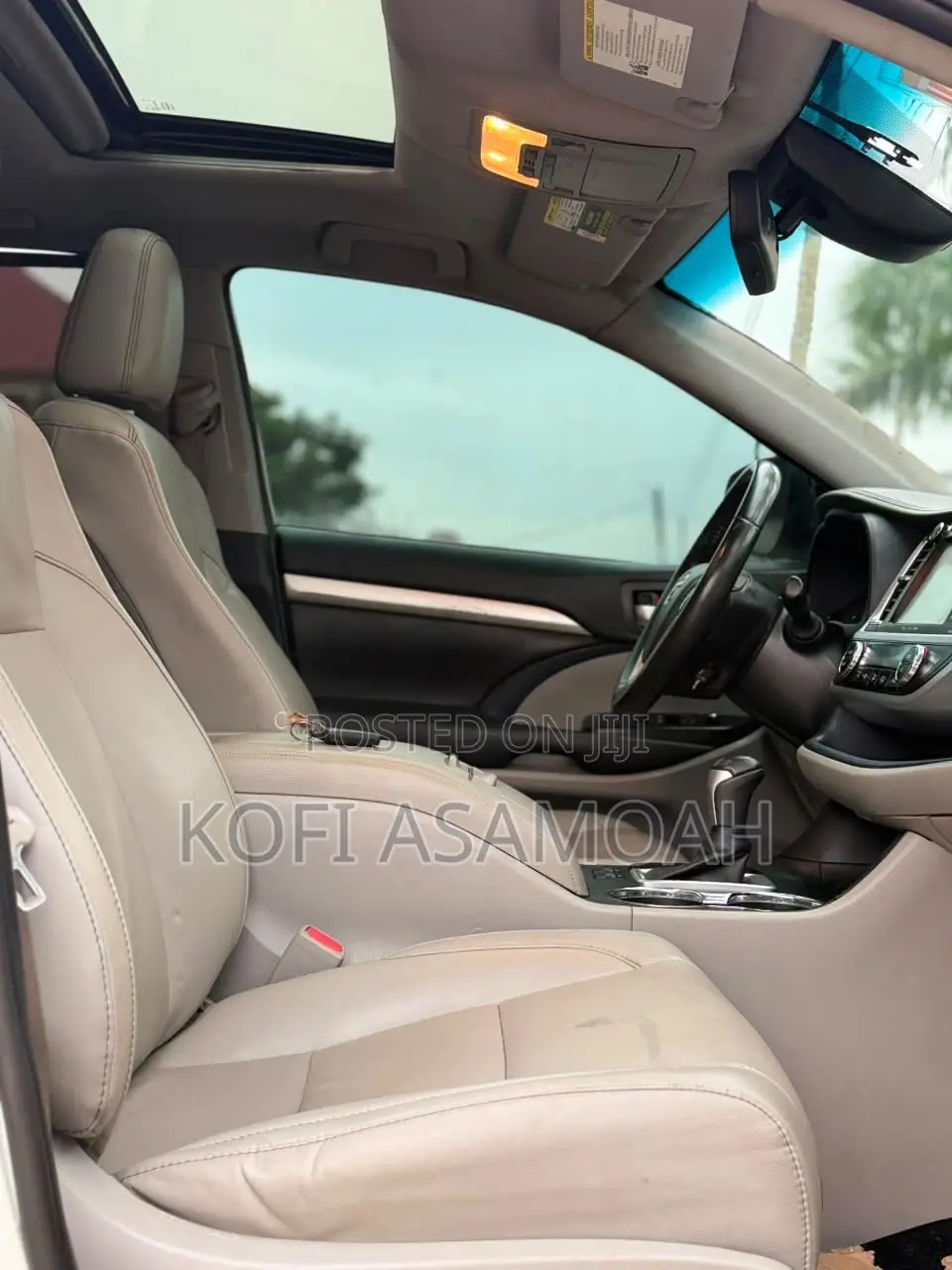 Toyota Highlander LE 2019 White