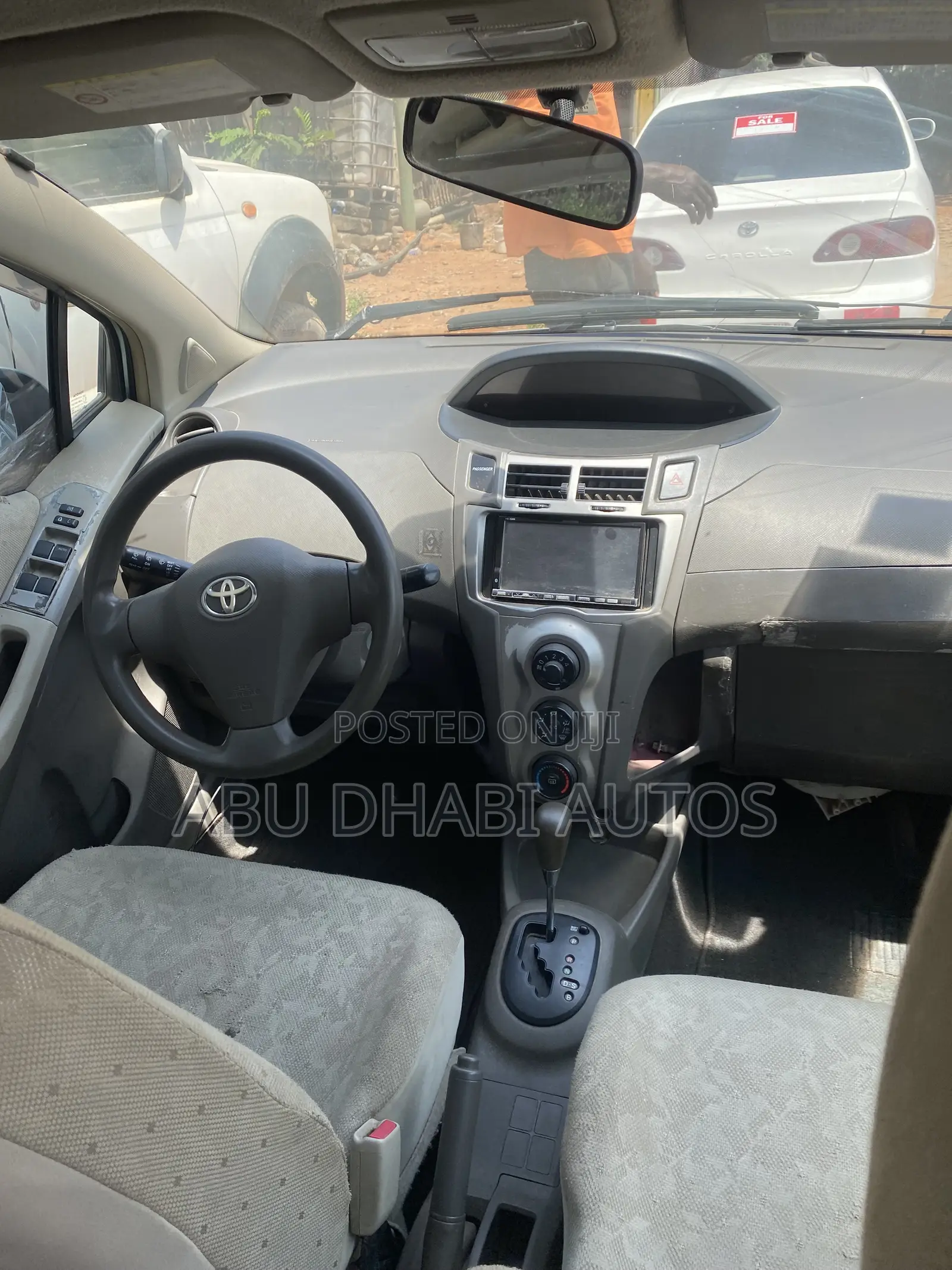 Toyota Vitz 1.3 AWD 5dr 2010