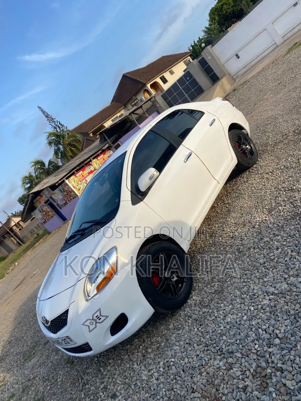 Toyota Belta 2010 White