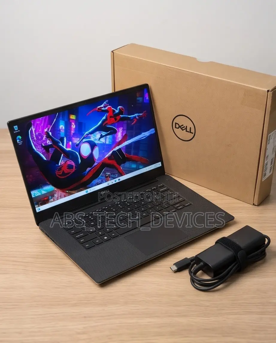 Laptop Dell Precision 15 5540 16GB Intel Core i7 SSD 512GB