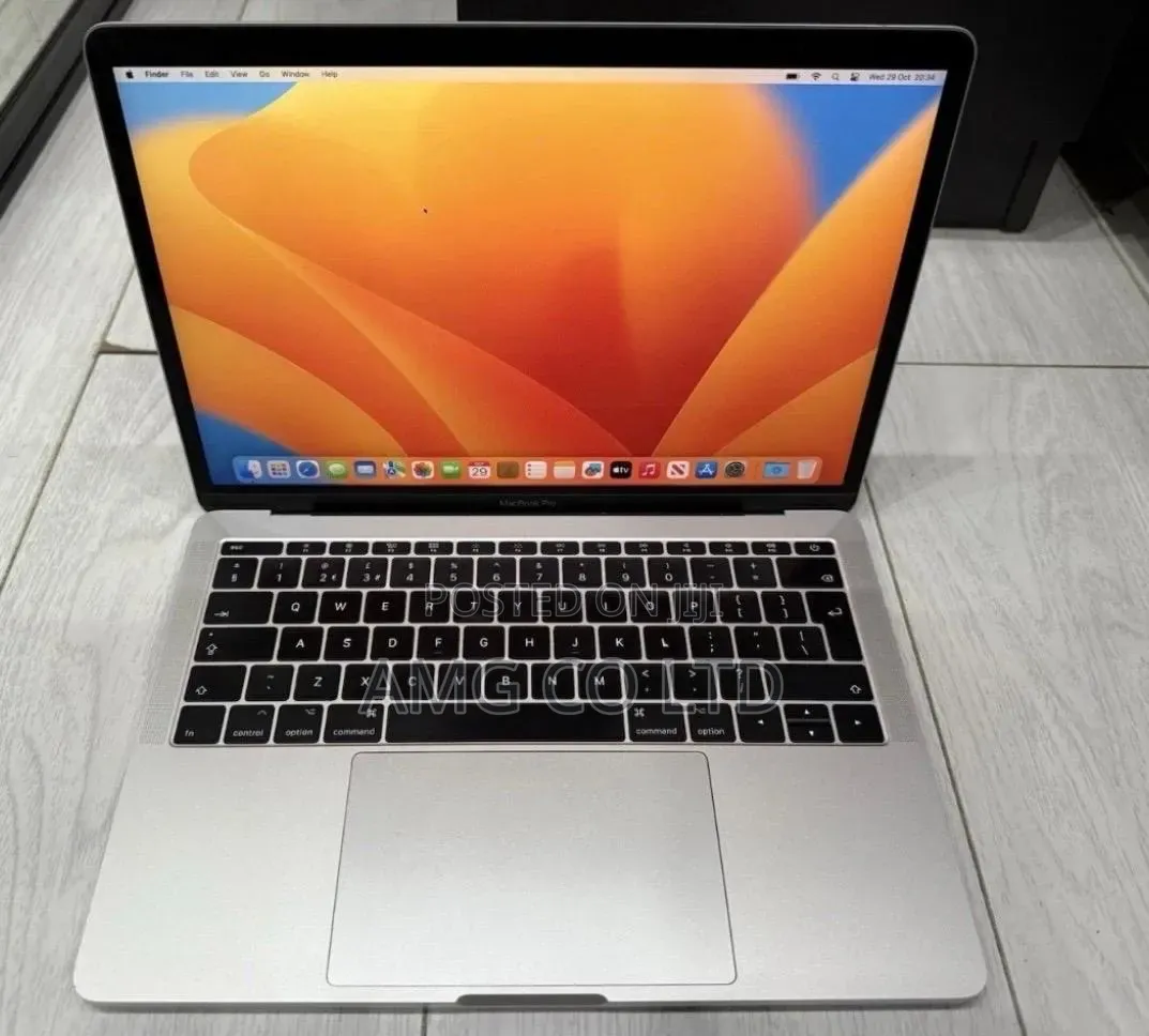 Laptop Apple MacBook Pro 2017 8GB Intel Core i5 SSD 256GB