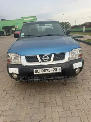 Nissan Hardbody 2009 Blue