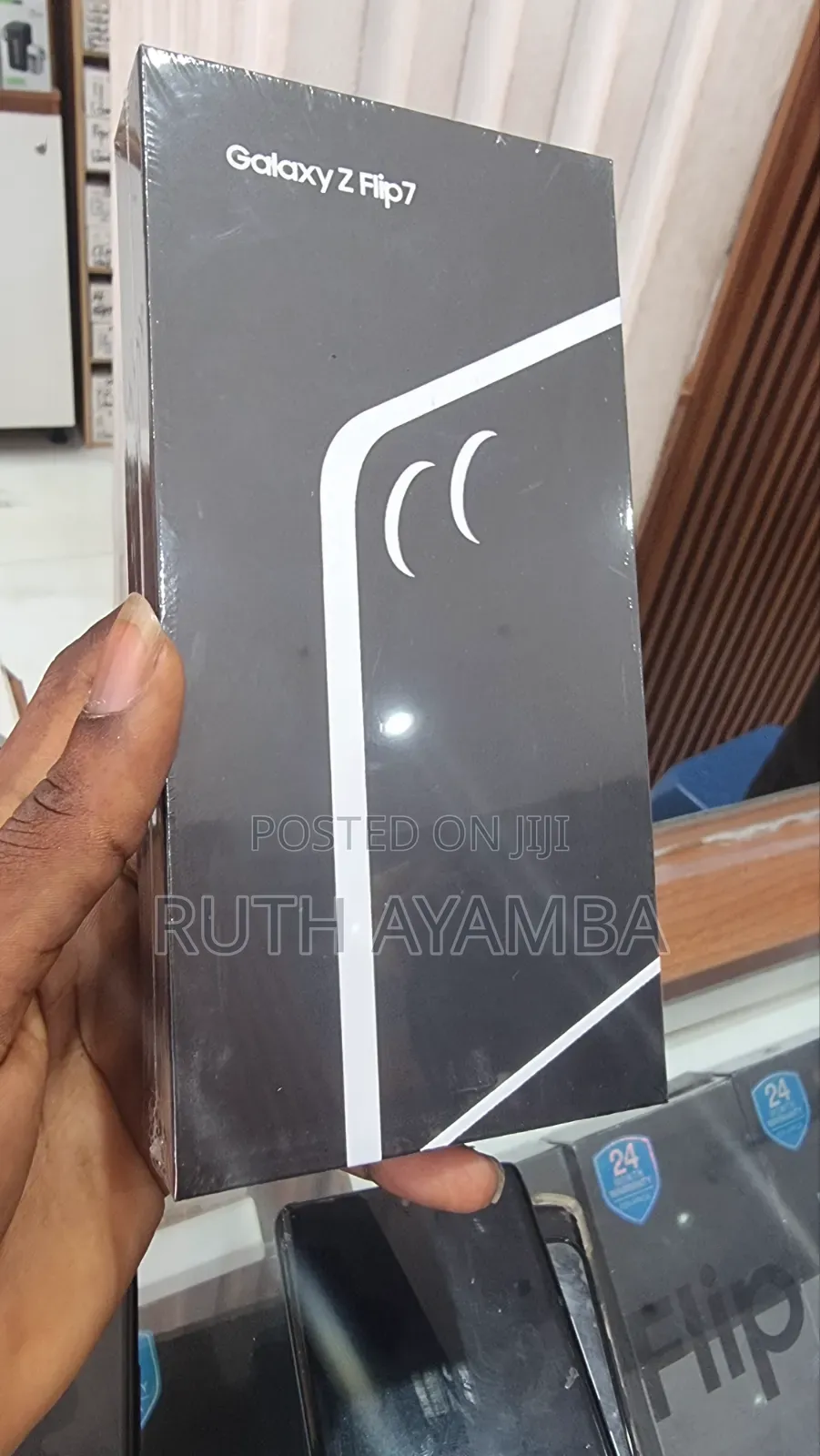 New Samsung Galaxy Z Flip7 256 GB Green